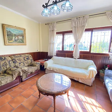 Lua Villa *